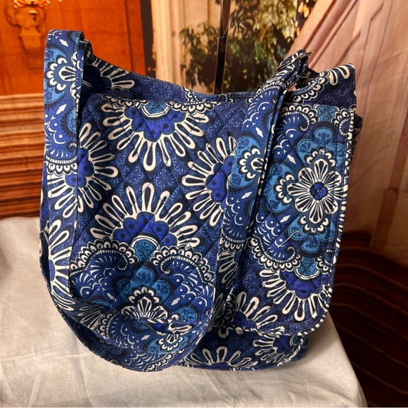 Vera Bradley Bohemian Messenger Adjustable Crossbody Bag, zip close and magnetic - Picture 16 of 16